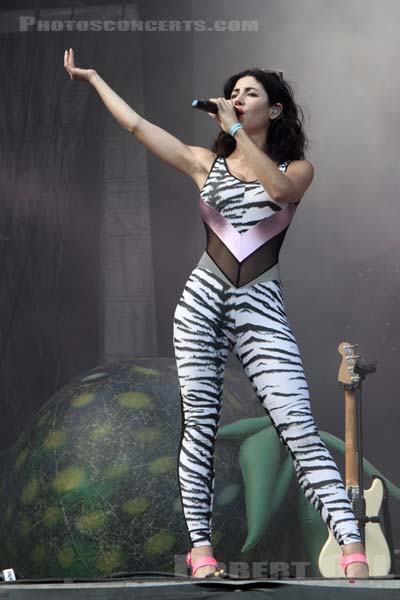 MARINA AND THE DIAMONDS - 2015-08-29 - SAINT CLOUD - Domaine National - Scene de la Cascade - 